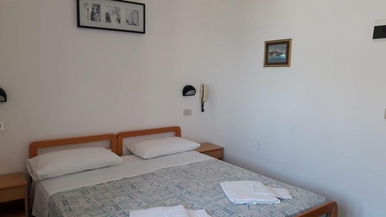 Hotel Rosa Rimini Exteriér fotografie
